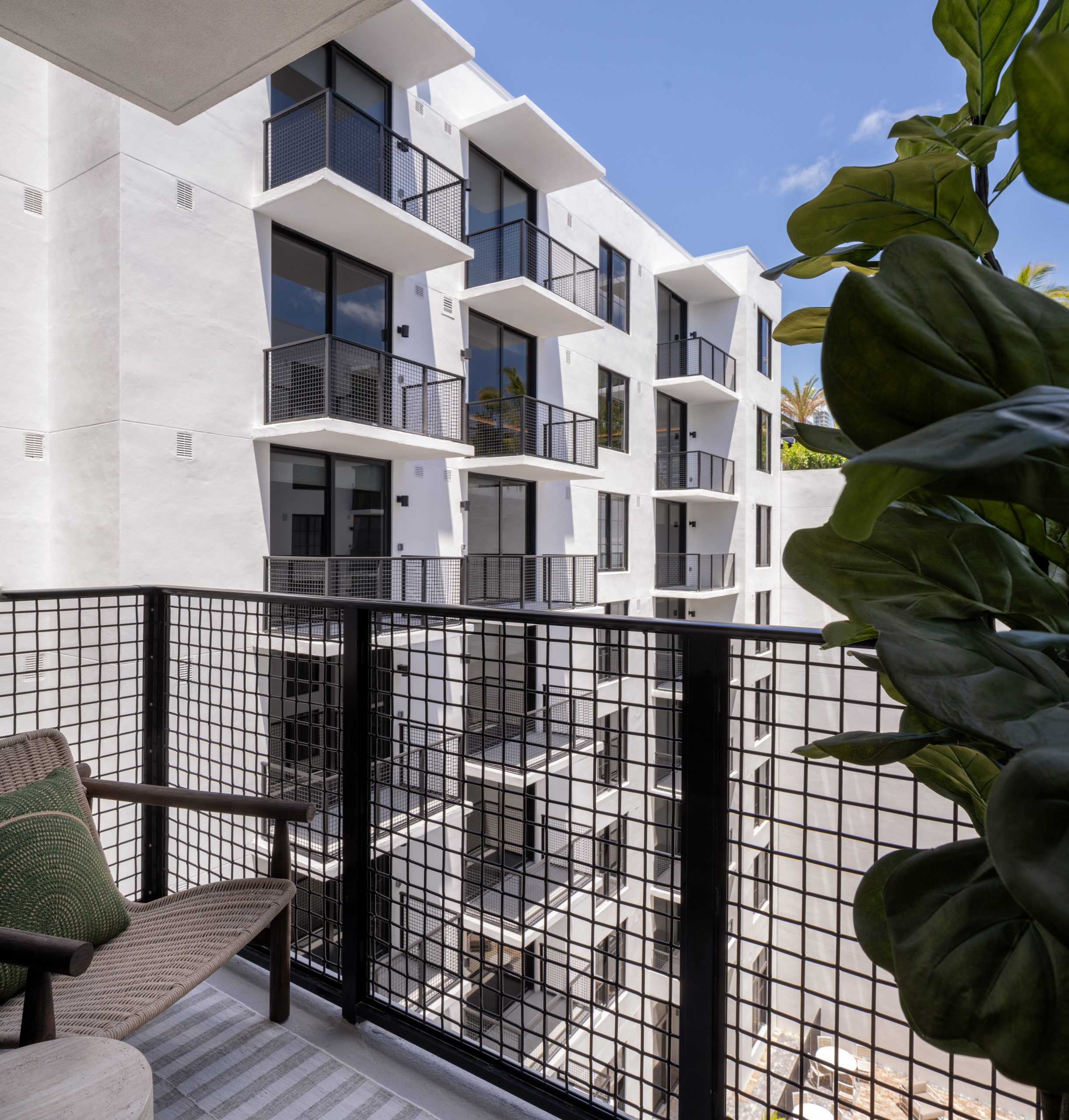 AmaraWynwood_LuxuryApartments_Balcony_MiamiFlorida